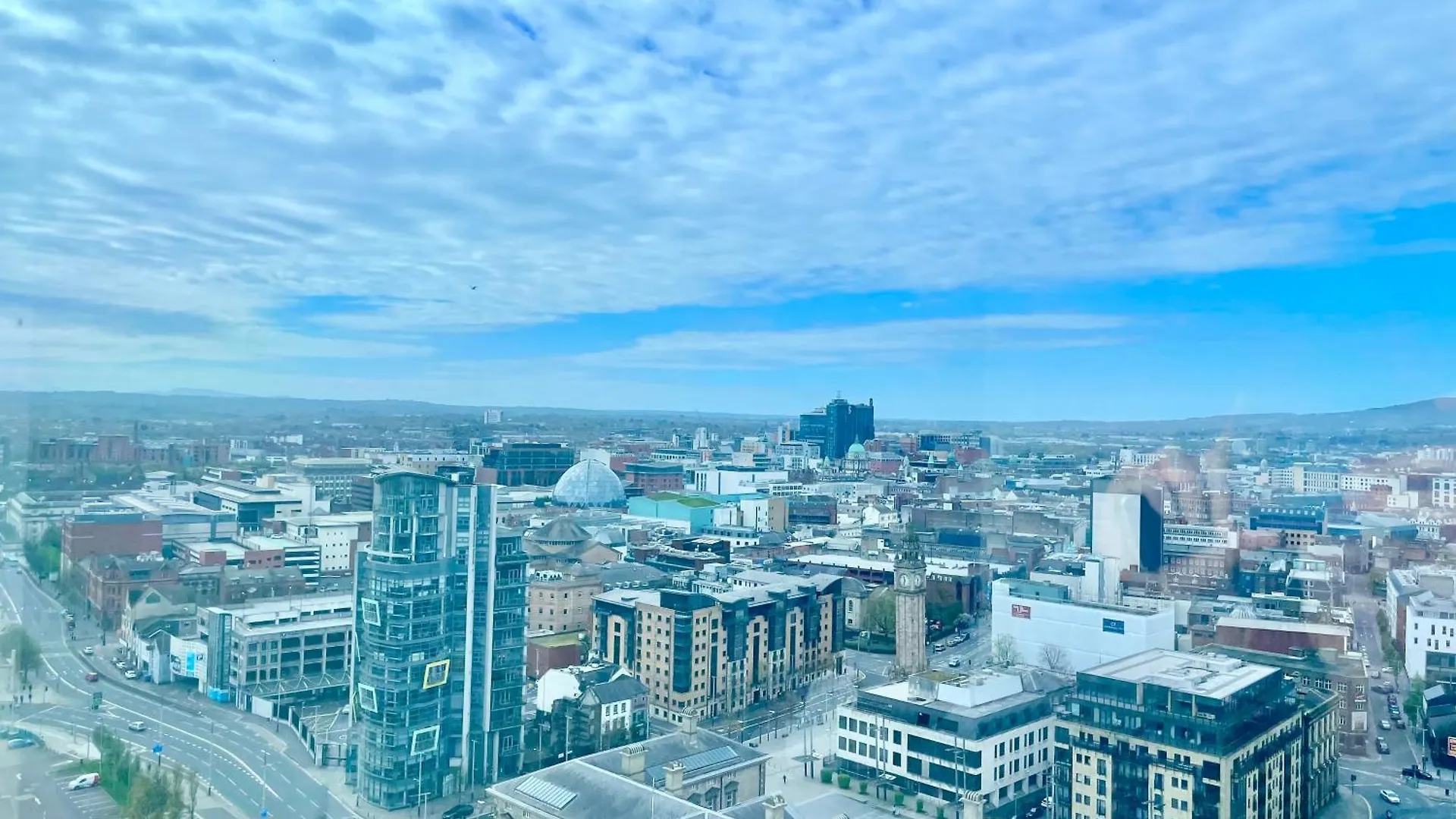 22Nd Floor Luxury City Centre Apartment Belfast